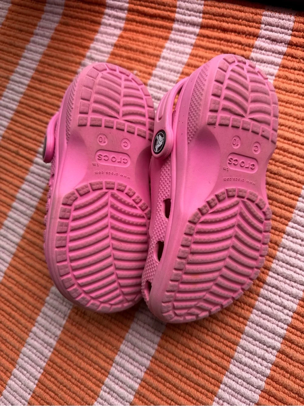 CROCS Kids Classic Clog - Bubblegum Pink SZ 10
